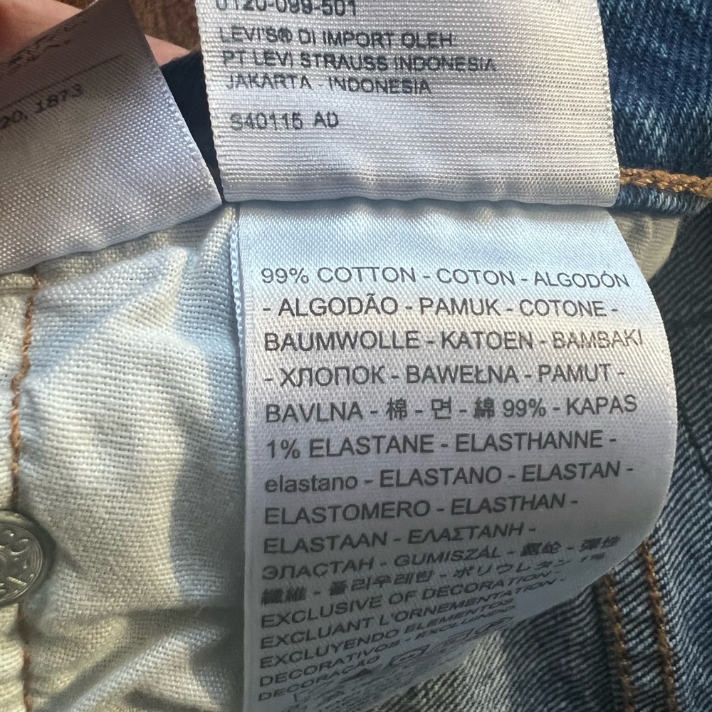 501 Levi's - Picture 13 of 13